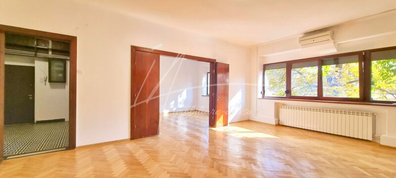Piata Romana, Piata Lahovari, Dionisie Lupu, apartament cu 4 camere 132 mp.