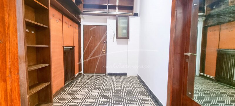 Piata Romana, Piata Lahovari, Dionisie Lupu, apartament cu 4 camere 132 mp.