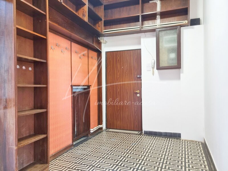 Piata Romana, Piata Lahovari, Dionisie Lupu, apartament cu 4 camere 132 mp.