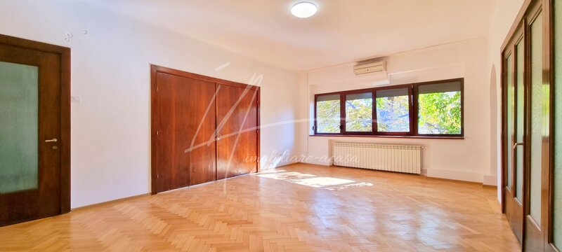Piata Romana, Piata Lahovari, Dionisie Lupu, apartament cu 4 camere 132 mp.